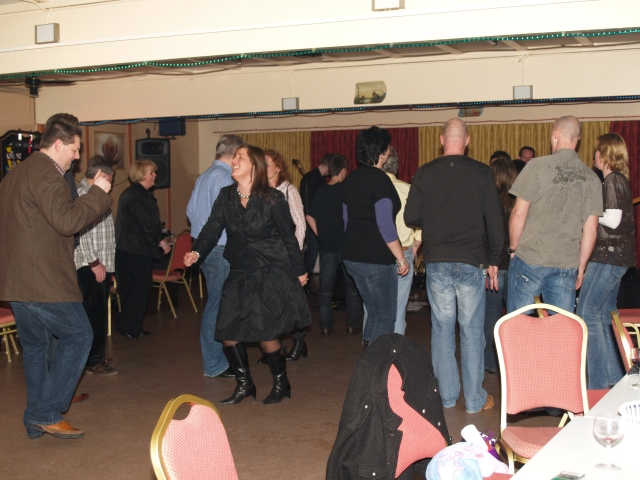 Sweaty Pants -  Dansen,Publiek