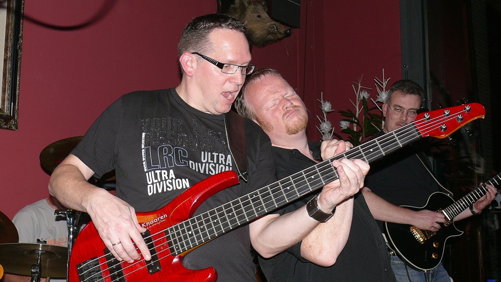 Sweaty Pants -  jan,dennis,beug