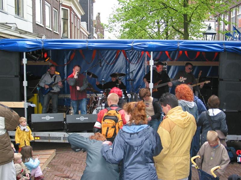 Sweaty Pants -  Band,publiek,dansen
